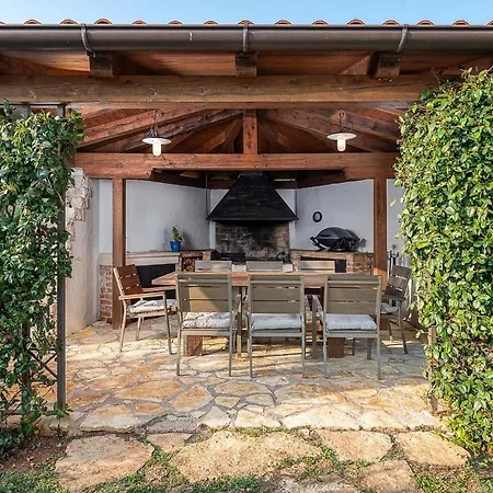 Ferienhaus Paolina *